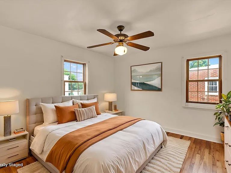 729 Skyline Dr — Photo 11