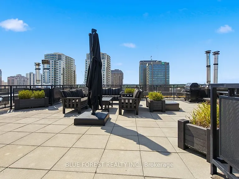 7 Picton St #904 — Photo 35