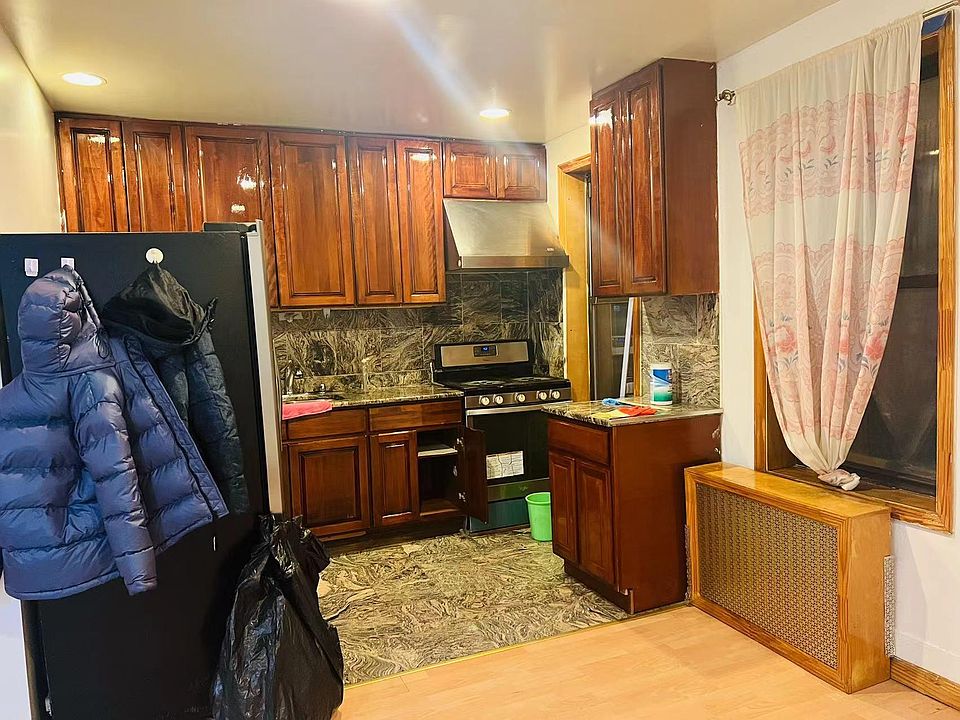 1st image of 1740 Bath Ave APT 3