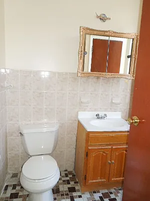 Rented by Marjorie Thompson, LREB | media 33