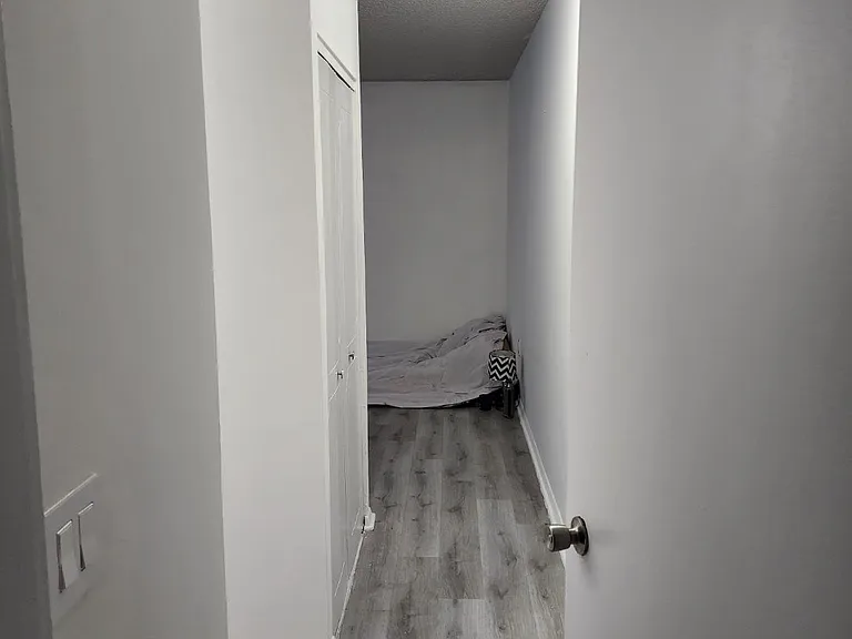 45 River Dr S #1809 — Photo 2