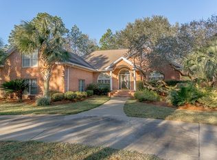 100 Serenoa Dr, Brunswick, GA 31523