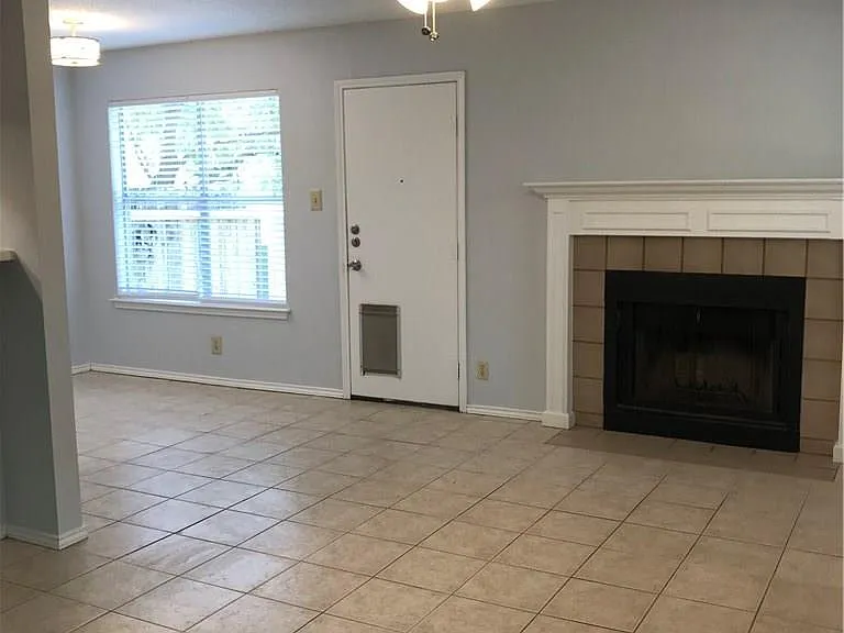 5908 Parkwood Dr #A — Photo 5