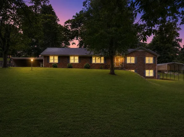 102 Jefferson Dr, Columbia, TN 38401