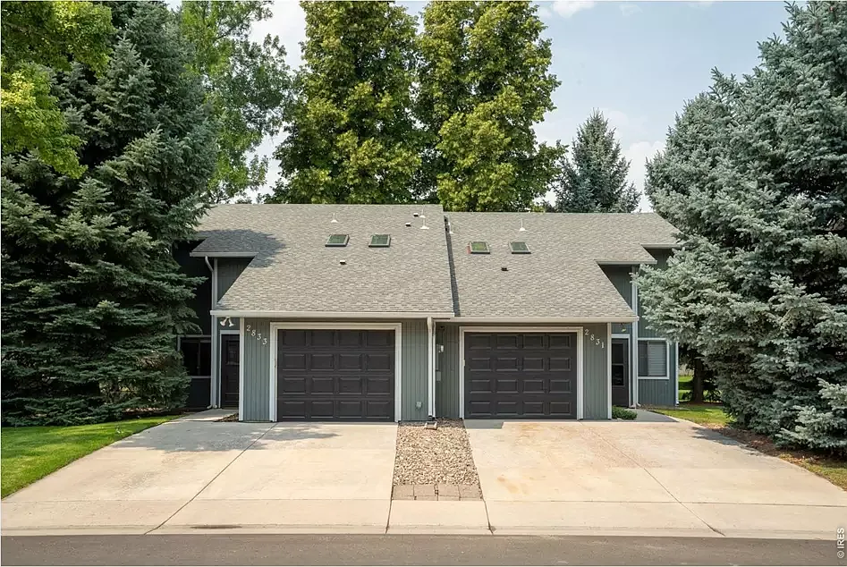 3 bed, 2.5 bath, 1300 sqft, $2,600 — Photo 1