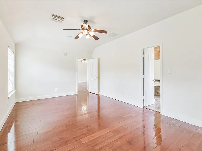 7 Heron Hollow Ct — Photo 5