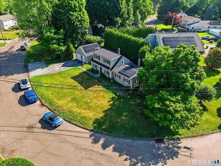 11 Barmore Dr W — Photo 23