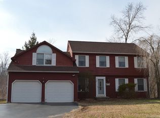 328 Still Hill Rd, Hamden, CT 06518