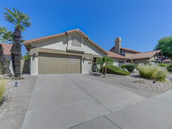 3rd image of 10560 E Mission Ln