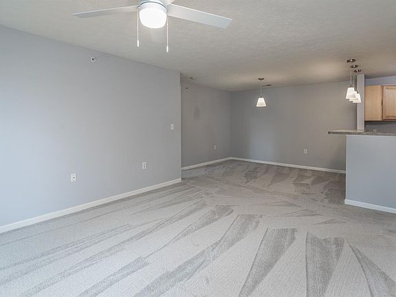 4th image of 2312 Remington Way APT 4207