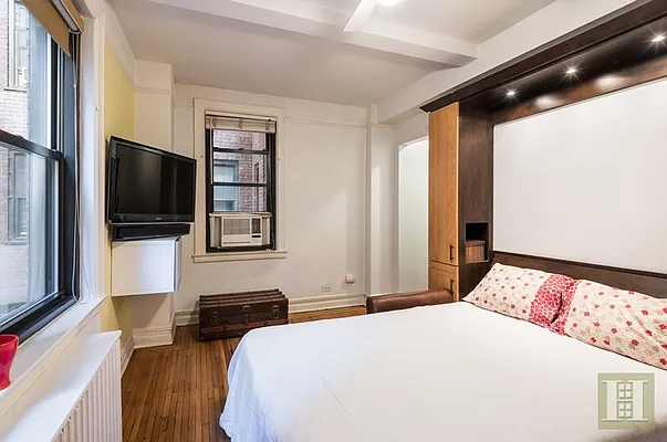 Sold by Halstead Real Estate | media 2