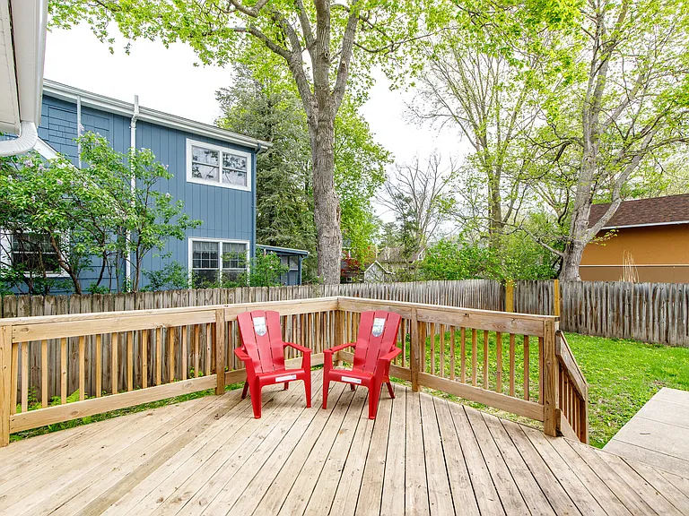 Deck