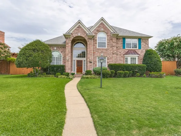 802 Lochness Ln, Garland, TX 75044