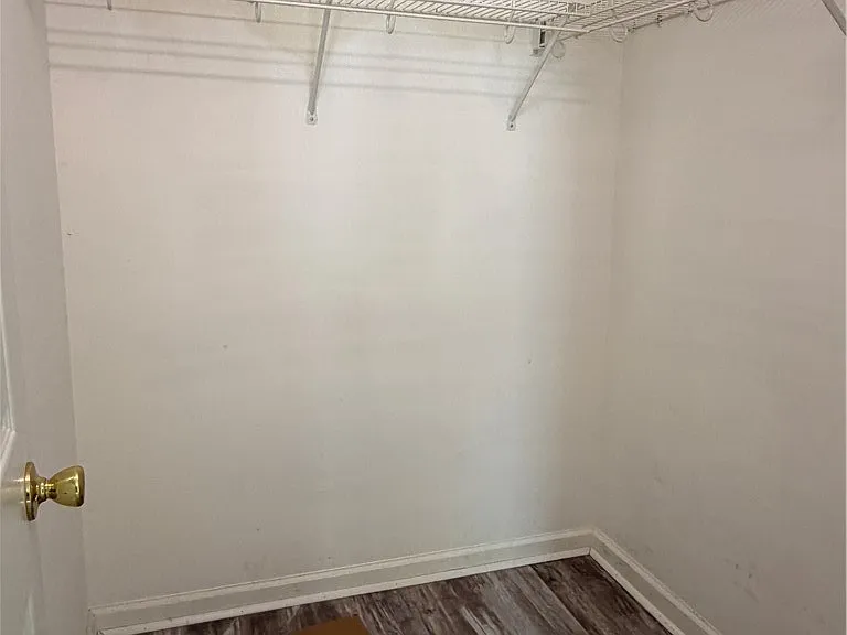 637 Spy Glass Dr — Photo 25