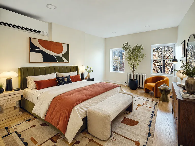 21-14 45th Ave #2 — Photo 9