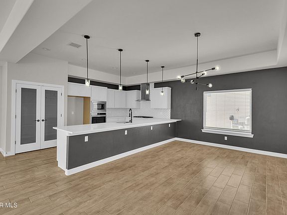5th image of 13716 Flora Vista Ave