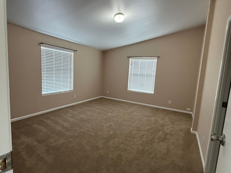 1st image of 3966 W Stoneridge Rd