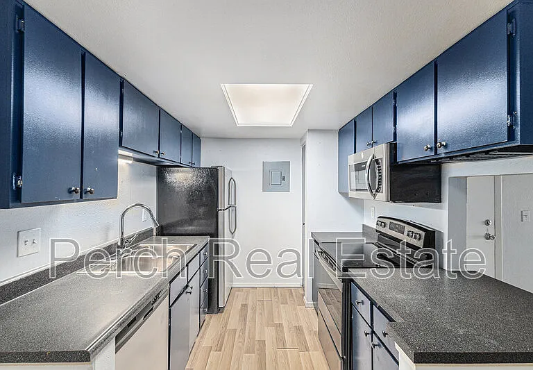 14424 E Colorado Dr #202 — Photo 9
