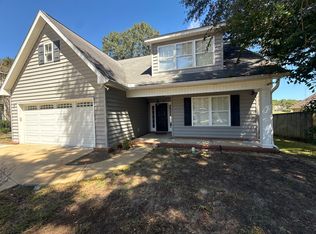 102 Cottage Ct, Dothan, AL 36303