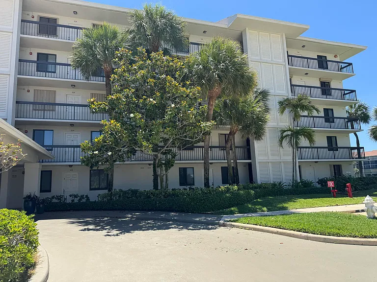 101 S Seas Dr #505 — Photo 16