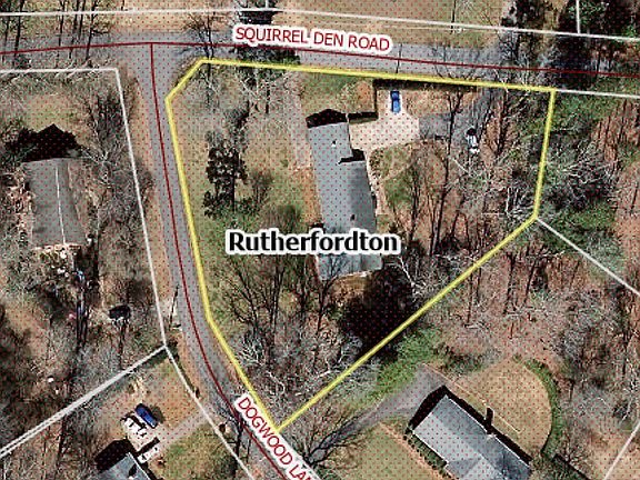 4th image of 190 Dogwood Ln