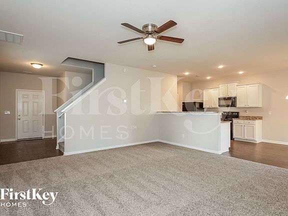 4th image of 1942 Boulder Ct