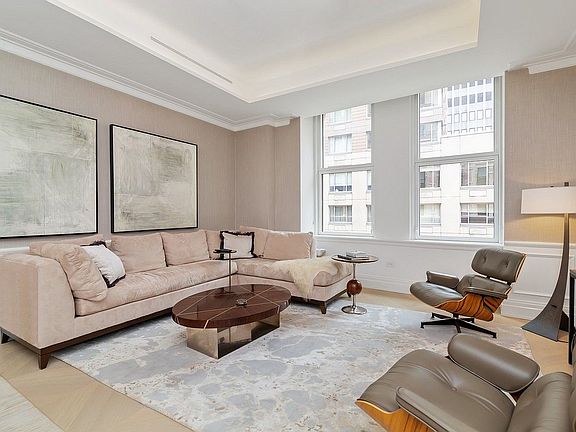 4th image of 108 Leonard St #8L