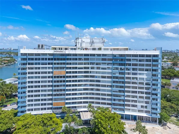7441 Wayne Ave APT 4G, Miami Beach, FL 33141
