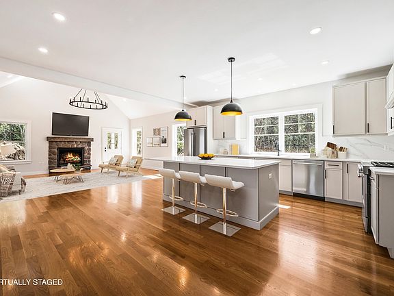 5th image of 113 Oxbow Lane