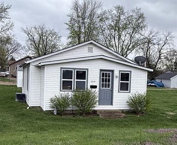614 W Main St, Sullivan, MO, 63080