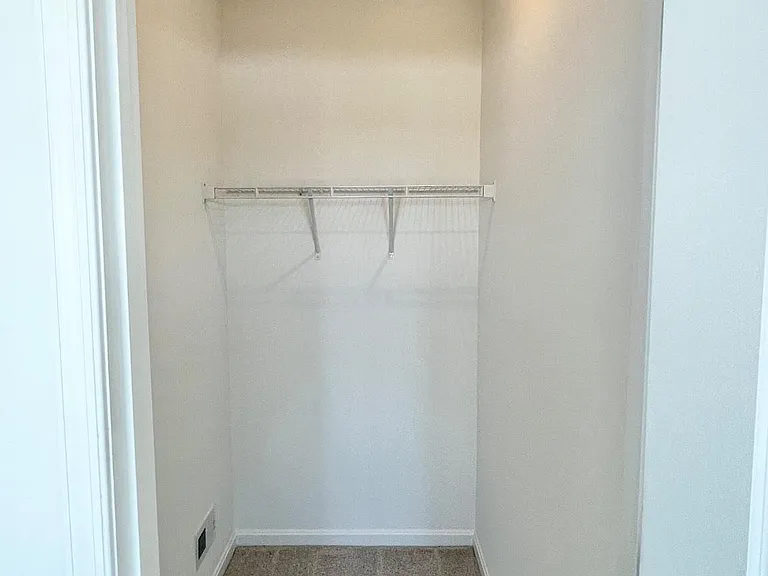 357 Andrew Ct — Photo 42