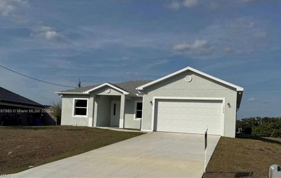 1st image of 1062 Jay CT