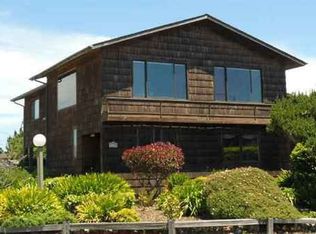 1195 S Pebble Beach Dr, Crescent City, CA