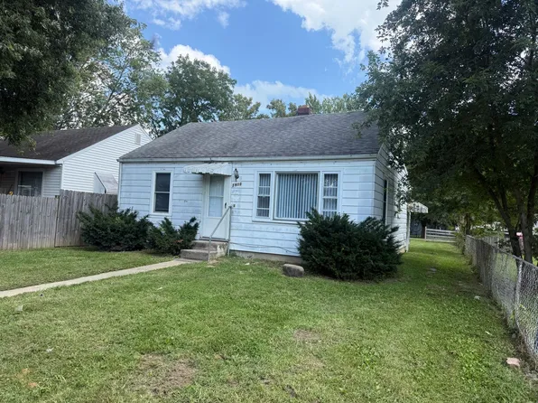 2910 S Vine St, Muncie, IN 47302