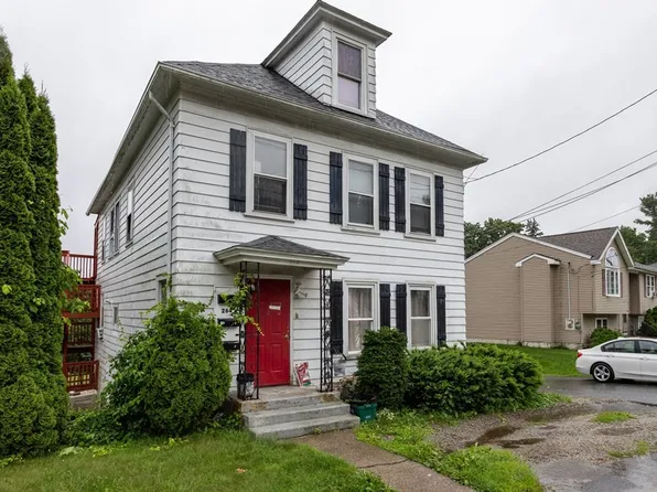 264 June St, Worcester, MA 01602