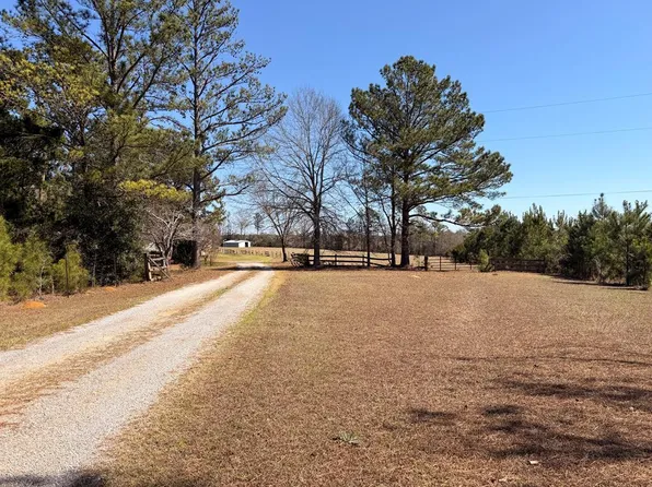 467 County Road 1177, Troy, AL 36079