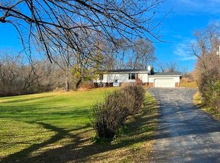 E6840 N Dewey Rd, Reedsburg, WI 53959