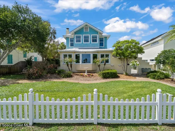 1110 Riverside Dr, Titusville, FL 32780