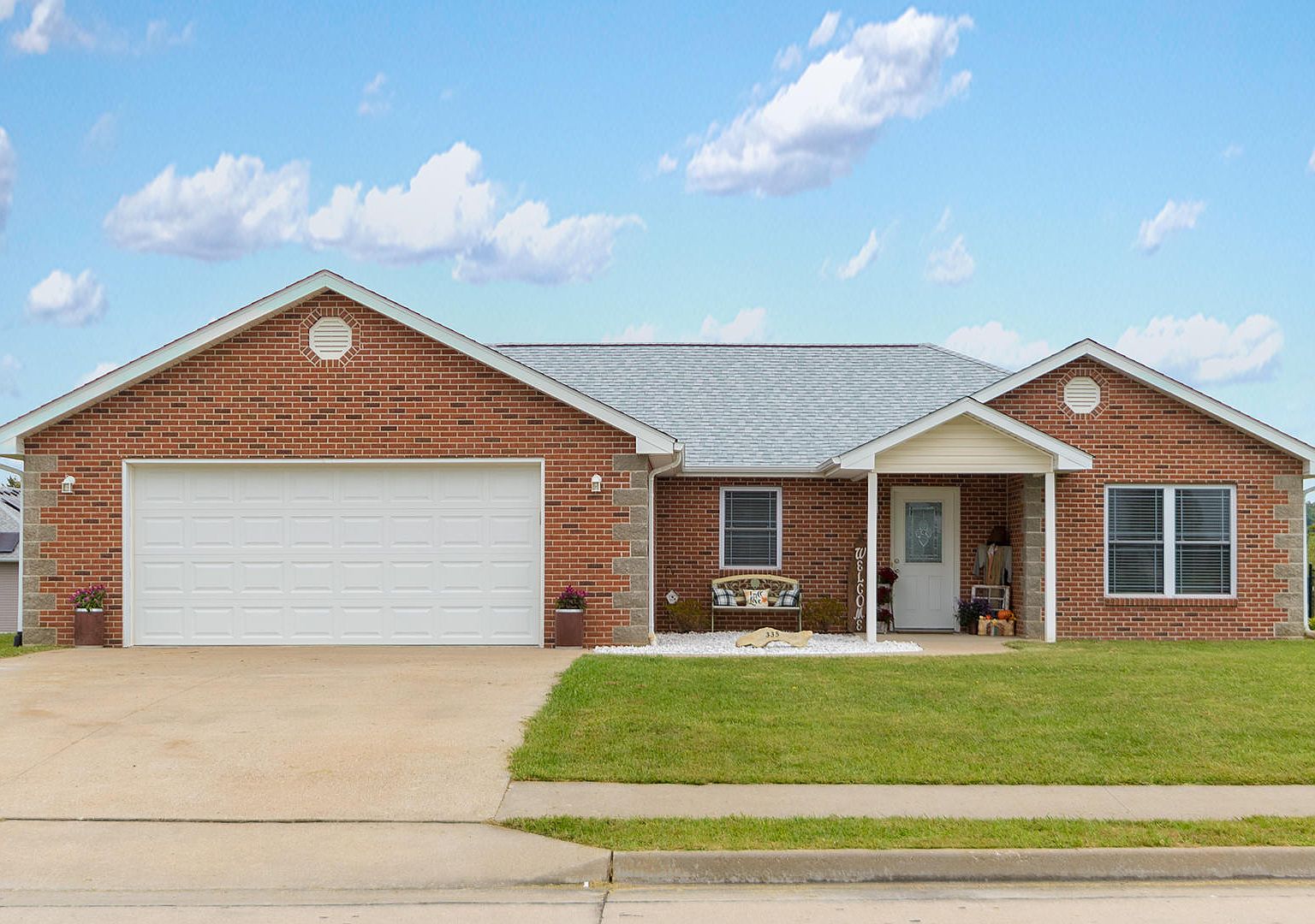 335 Brookstone Dr Holts Summit MO 65043 Zillow