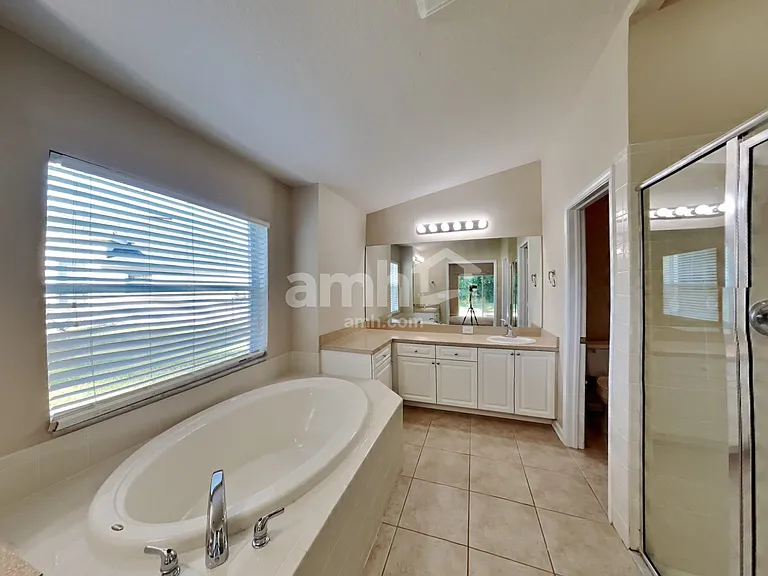 7330 Crescent Palm Dr — Photo 13