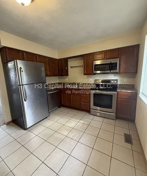 504 Red Bud Ln #A — Photo 5