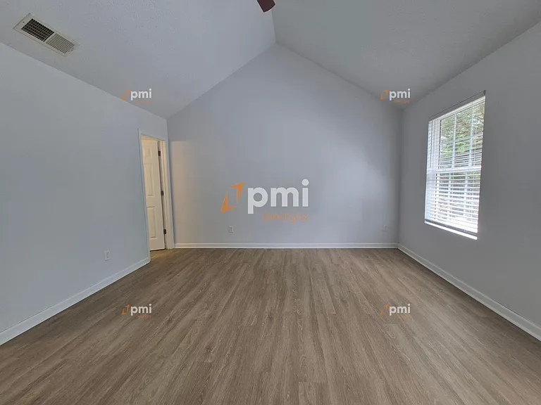 304 Klinetop Dr — Photo 11