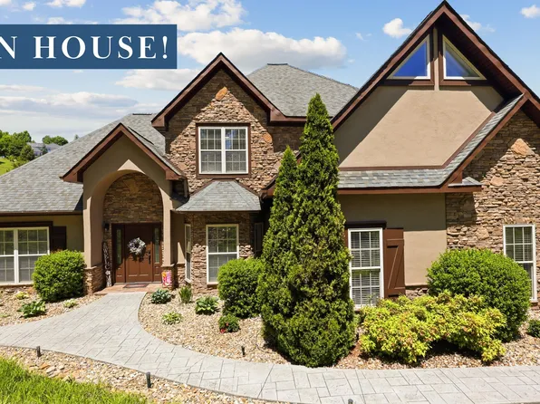 3419 Bentwood Dr, Kodak, TN 37764