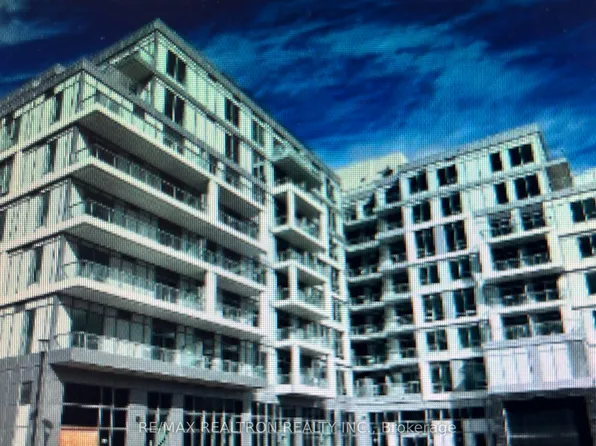 500 Plains Rd E, Burlington, ON