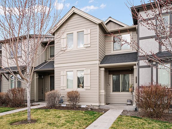 2nd image of 3131 SW 28th St