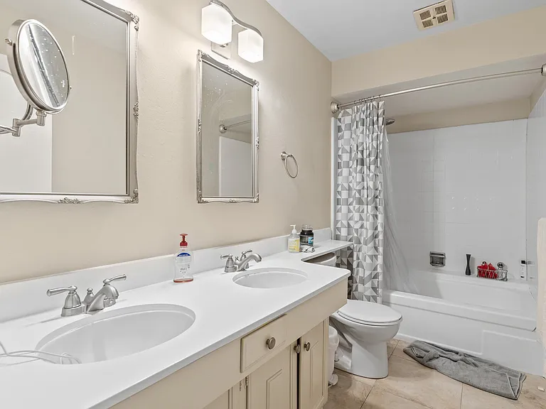 1157 Tilton Dr — Photo 13