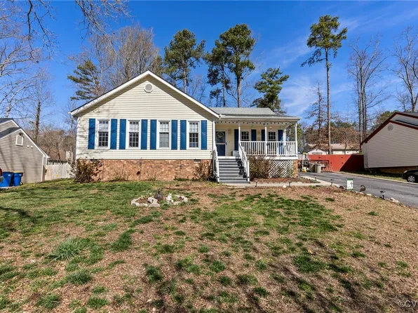 2930 Sand Hills Dr, Chester, VA 23831