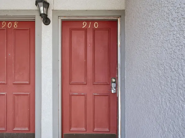 15151 Berry Trl, Dallas, TX