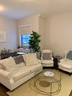 Rented by Tourma Realty LLC | media 12