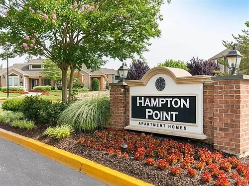 Hampton Point Photo 1